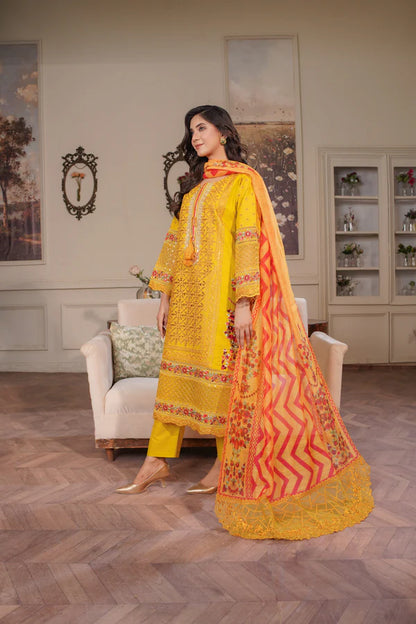 Summer Lawn – Hoor-e-Bahar