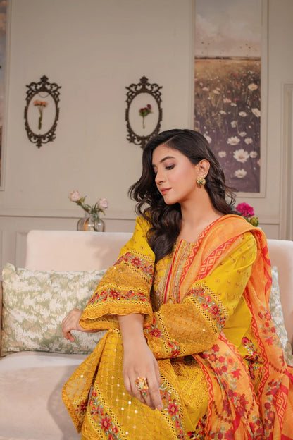 Summer Lawn – Hoor-e-Bahar